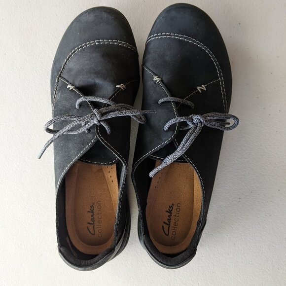 Clark chunky oxford shoes with removeable insoles - Picture 2 of 11